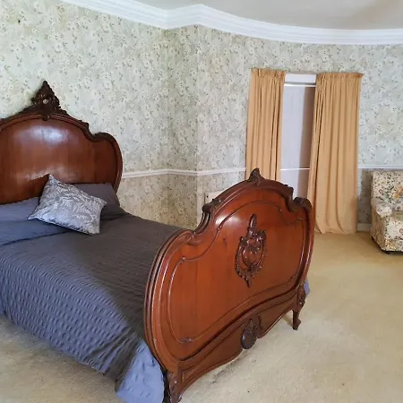 Assolas House - Castle Villa