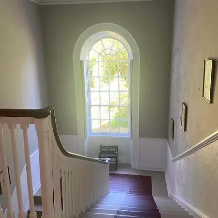 Assolas House - Castle Villa